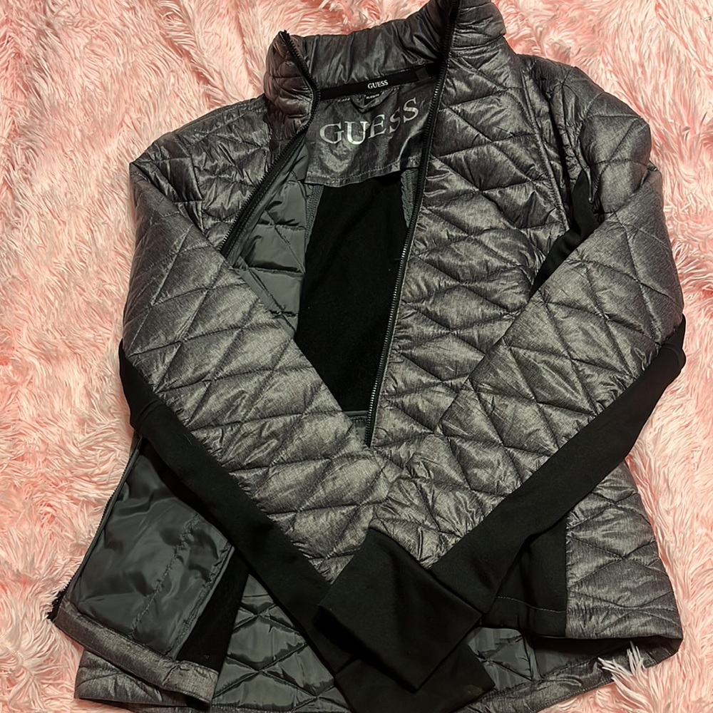 Guess jacket - Picture 2 of 3